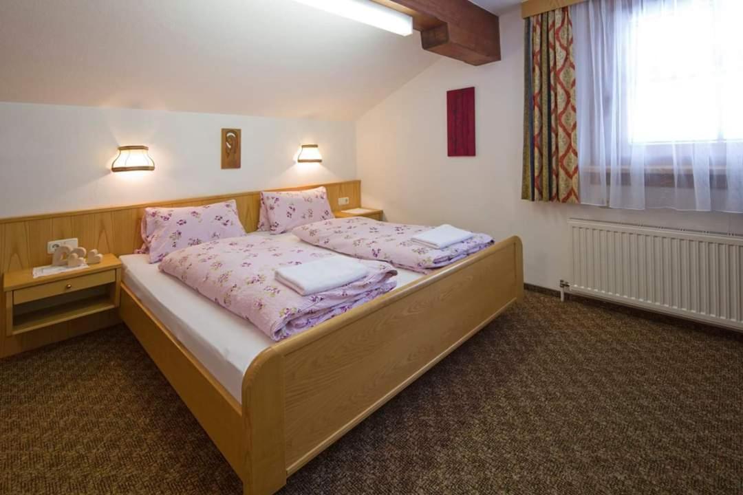 Gasthof Hotel Eiserne Hand ฮอคฟิลเซิน ภายนอก รูปภาพ